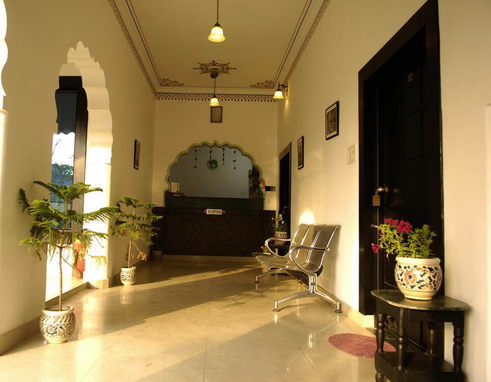 Hotel Kiran Villa Palace, Bharatpur Exteriör bild